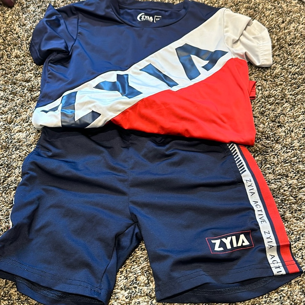 ZYIA outfit